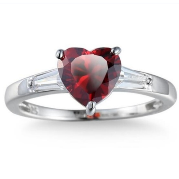 Jewelry - Ruby Red Heart Ring
